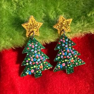 Sparkly Christmas Tree Earrings NWT